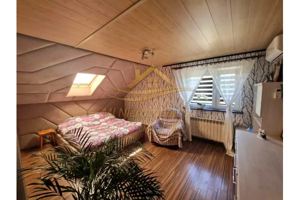 grodziski, Żabia Wola, Osowiec, Mazowiecka, Dom 156 m2 w Osowcu z działką 1800 m2