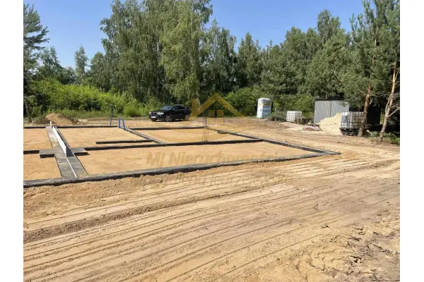 grodziski, Żabia Wola, Zalesie, Żabia wola nowoczesny bliźniak