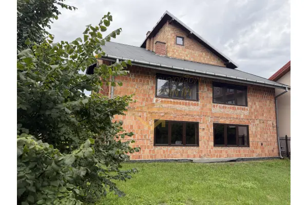 grodziski, Grodzisk Mazowiecki, Budynek usługowo mieszkalny 550 m² Działka 850 m²