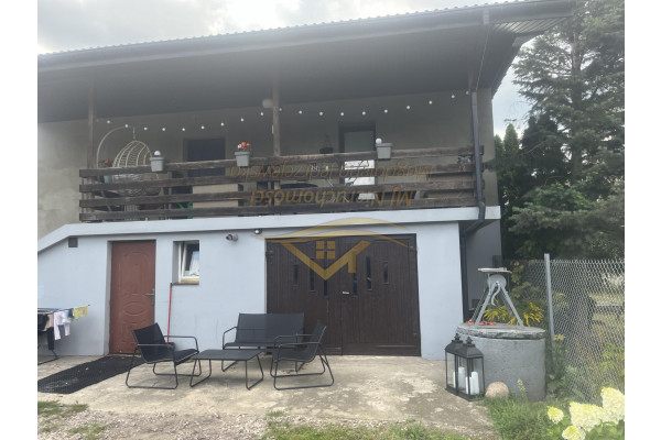 grodziski, Jaktorów, Dwurodzinny-dobra komunikacja - pod działalność