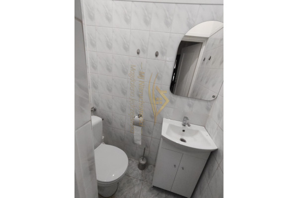 pruszkowski, Pruszków, Budynek pod lokal usługowy Pruszków