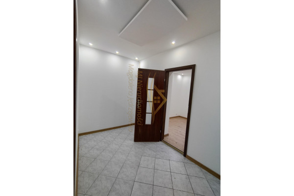pruszkowski, Pruszków, Budynek pod lokal usługowy Pruszków
