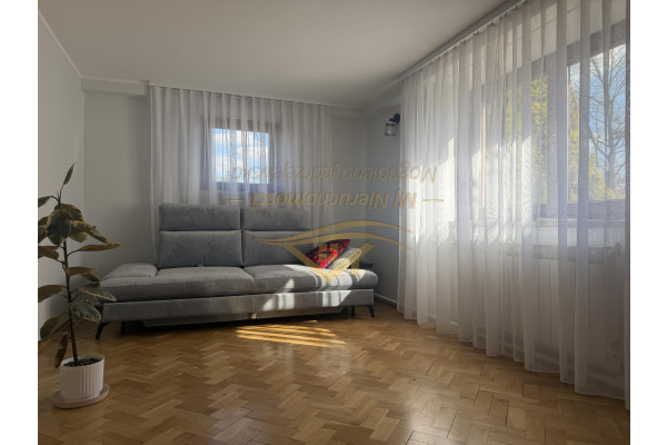 grodziski, Jaktor&oacute;w, na inwestycje do zamieszkania , duża działka